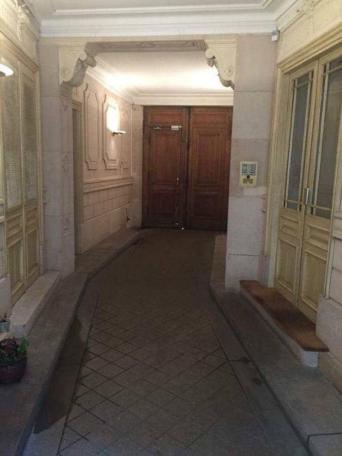 Cosy Rare 2 Bedroom Apartment Around A Private Garden Neuilly-sur-Seine Eksteriør bilde