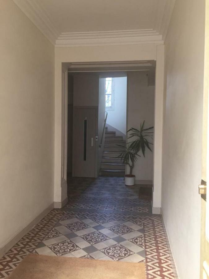 Cosy Rare 2 Bedroom Apartment Around A Private Garden Neuilly-sur-Seine Eksteriør bilde