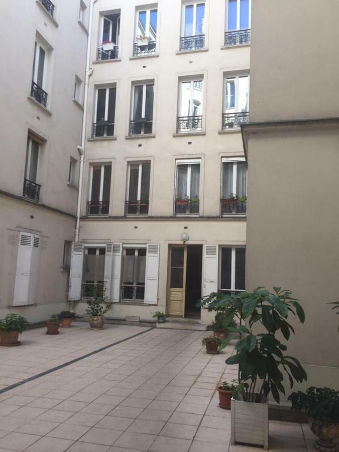 Cosy Rare 2 Bedroom Apartment Around A Private Garden Neuilly-sur-Seine Eksteriør bilde